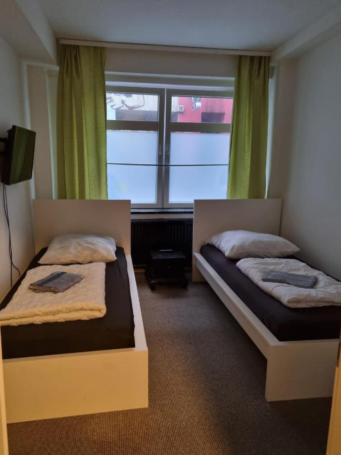 Two-Bedroom Apartment,1498854274:JPEG