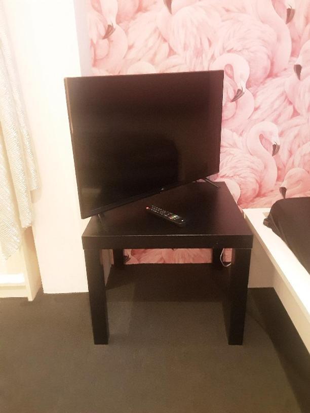Single Room,1544381242:JPEG